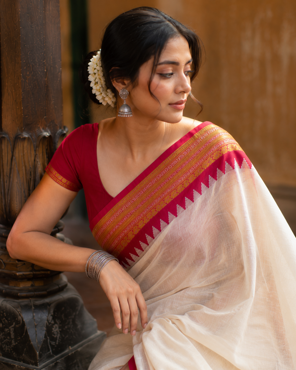 Shreya — Off-White Mulmul Cotton Saree with Red Border | Awadhalaya