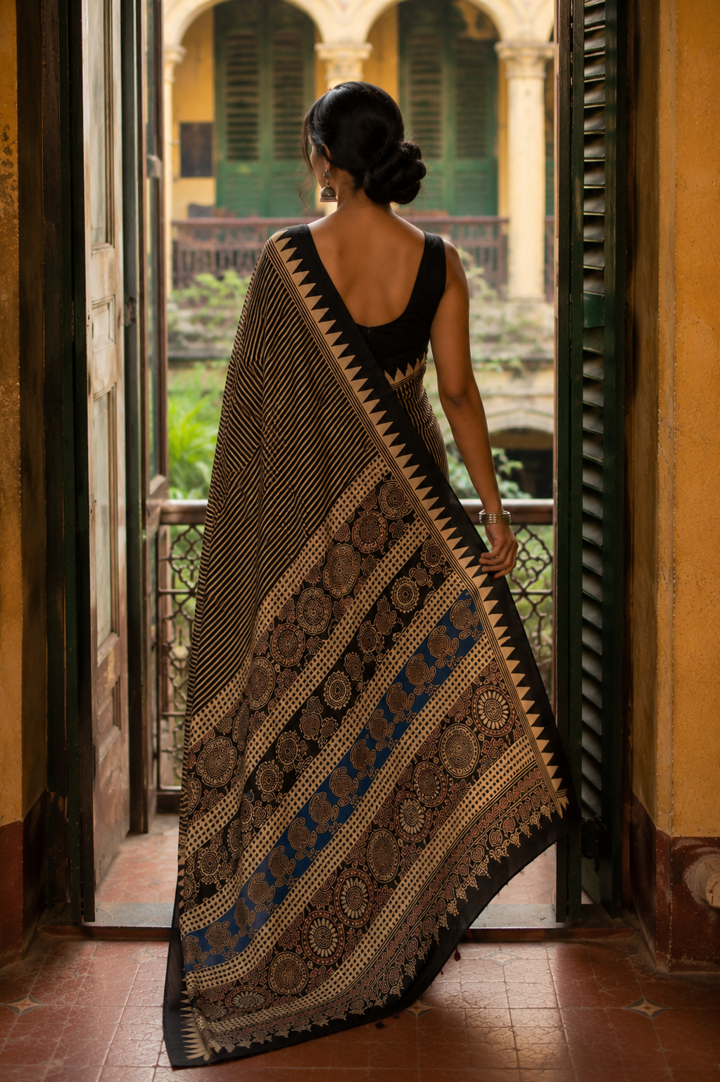 Kasturi — Black Geometric Stripe Modal Silk Saree | Awadhalaya