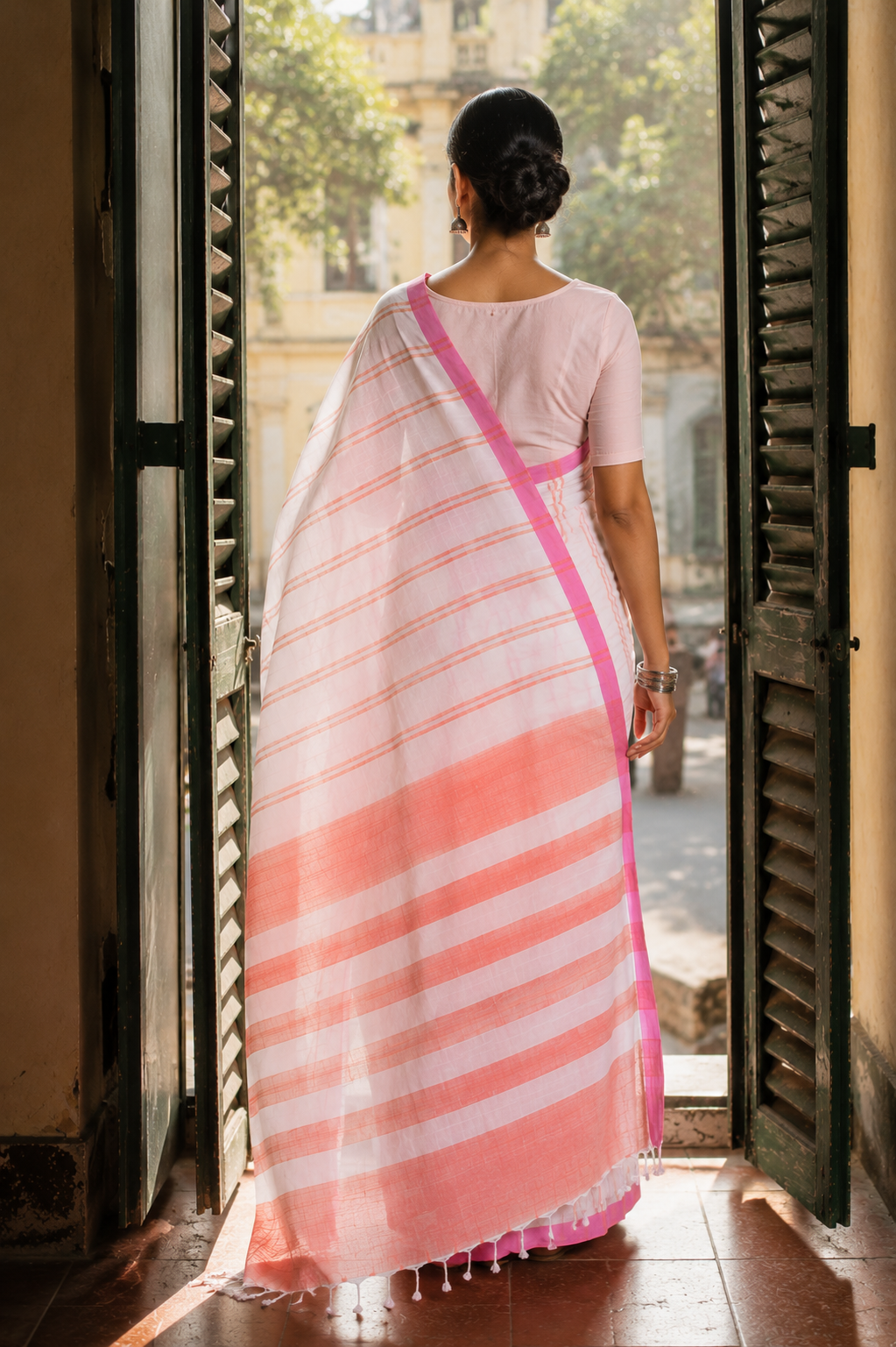 Shefali — White Dhonekali Tant | Coral Stripe | Awadhalaya