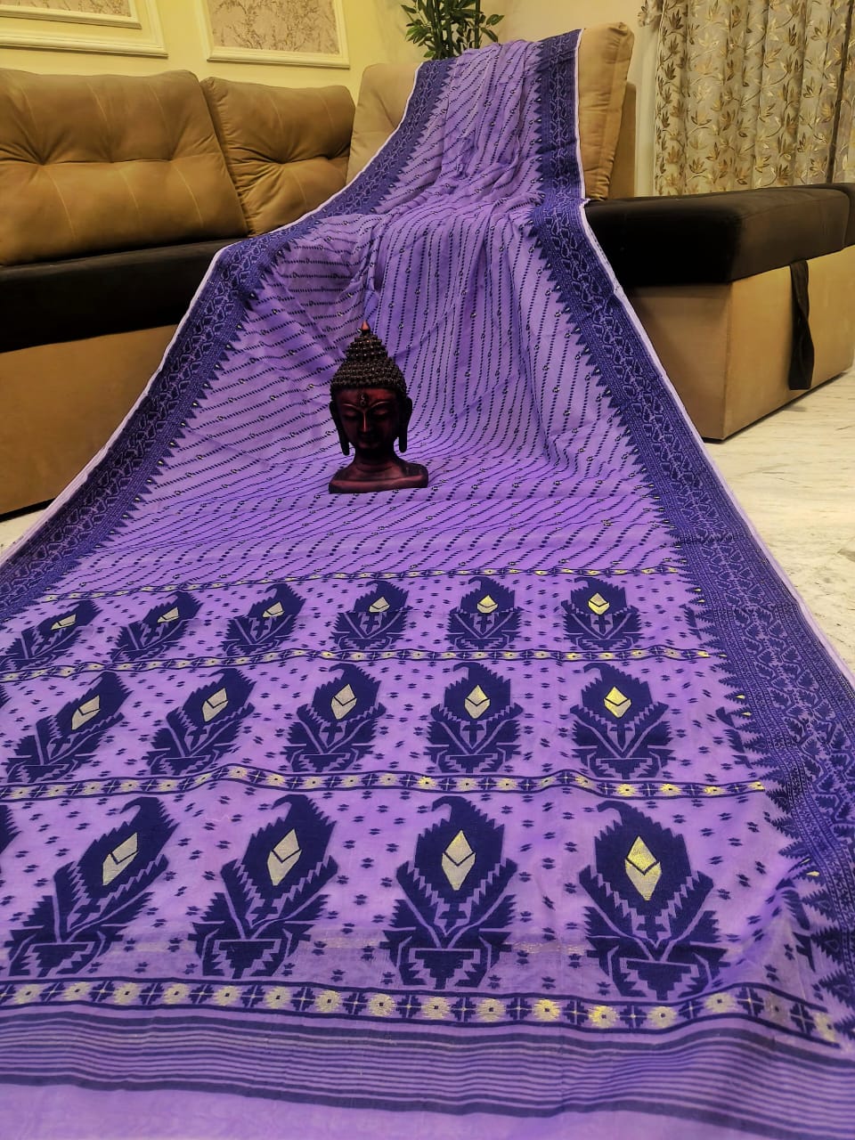 Sonakshi taant Saree